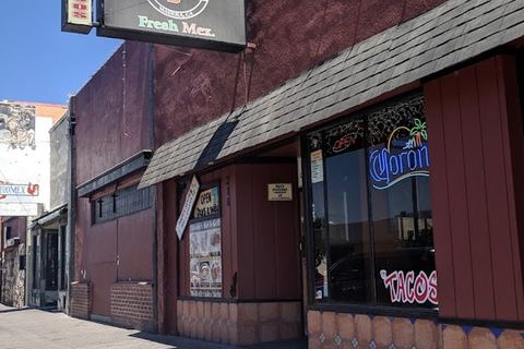 TJs Bar & Grill